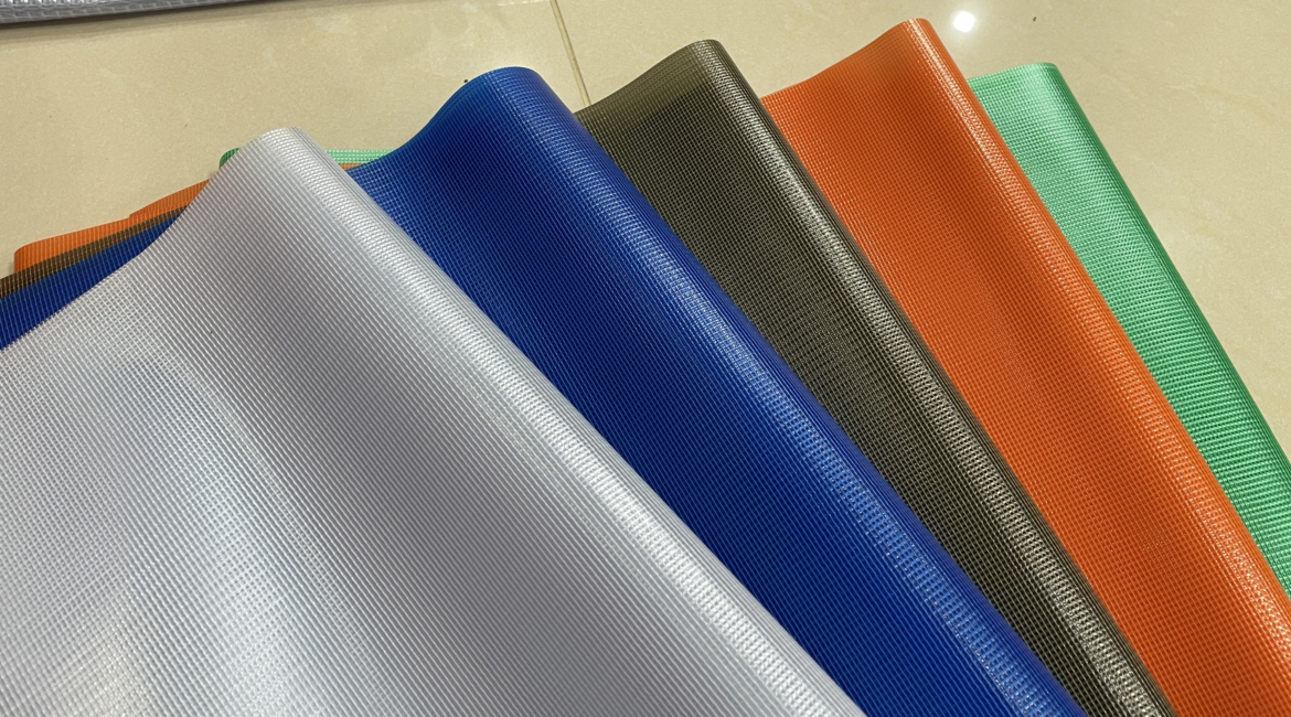 PVC, PE ,PP, ตาข่ายสำหรับการเกษตร และ ก่อสร้าง , ผ้าใบสำเร็จรูป ผ้าใบสั่งผลิตตามขนาด ด้วยประสบการณ์กว่า 25 ปีในวงการผ้าใบ เราได้กลายเป็นผู้จัดจำหน่ายที่ไว้ใจได้ ของลูกค้าทั่วประเทศไทย