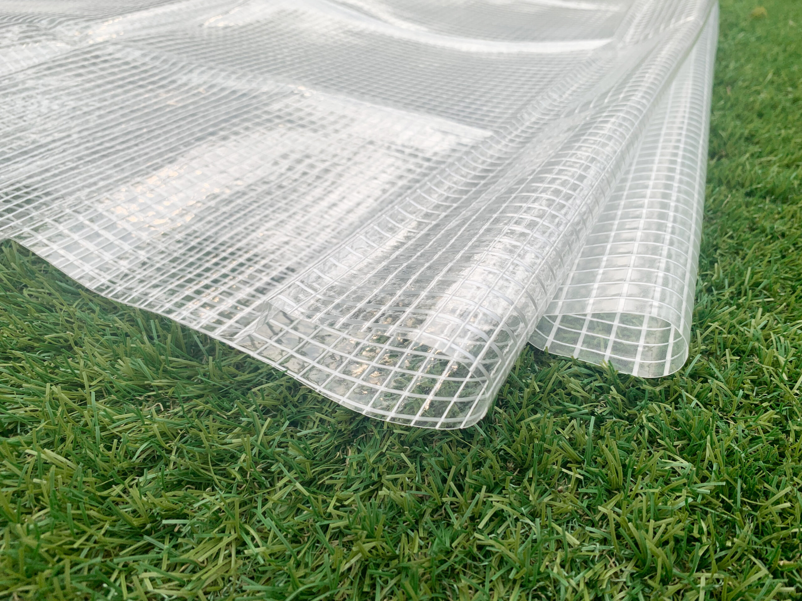 PVC, PE ,PP, ตาข่ายสำหรับการเกษตร และ ก่อสร้าง , ผ้าใบสำเร็จรูป ผ้าใบสั่งผลิตตามขนาด ด้วยประสบการณ์กว่า 25 ปีในวงการผ้าใบ เราได้กลายเป็นผู้จัดจำหน่ายที่ไว้ใจได้ ของลูกค้าทั่วประเทศไทย