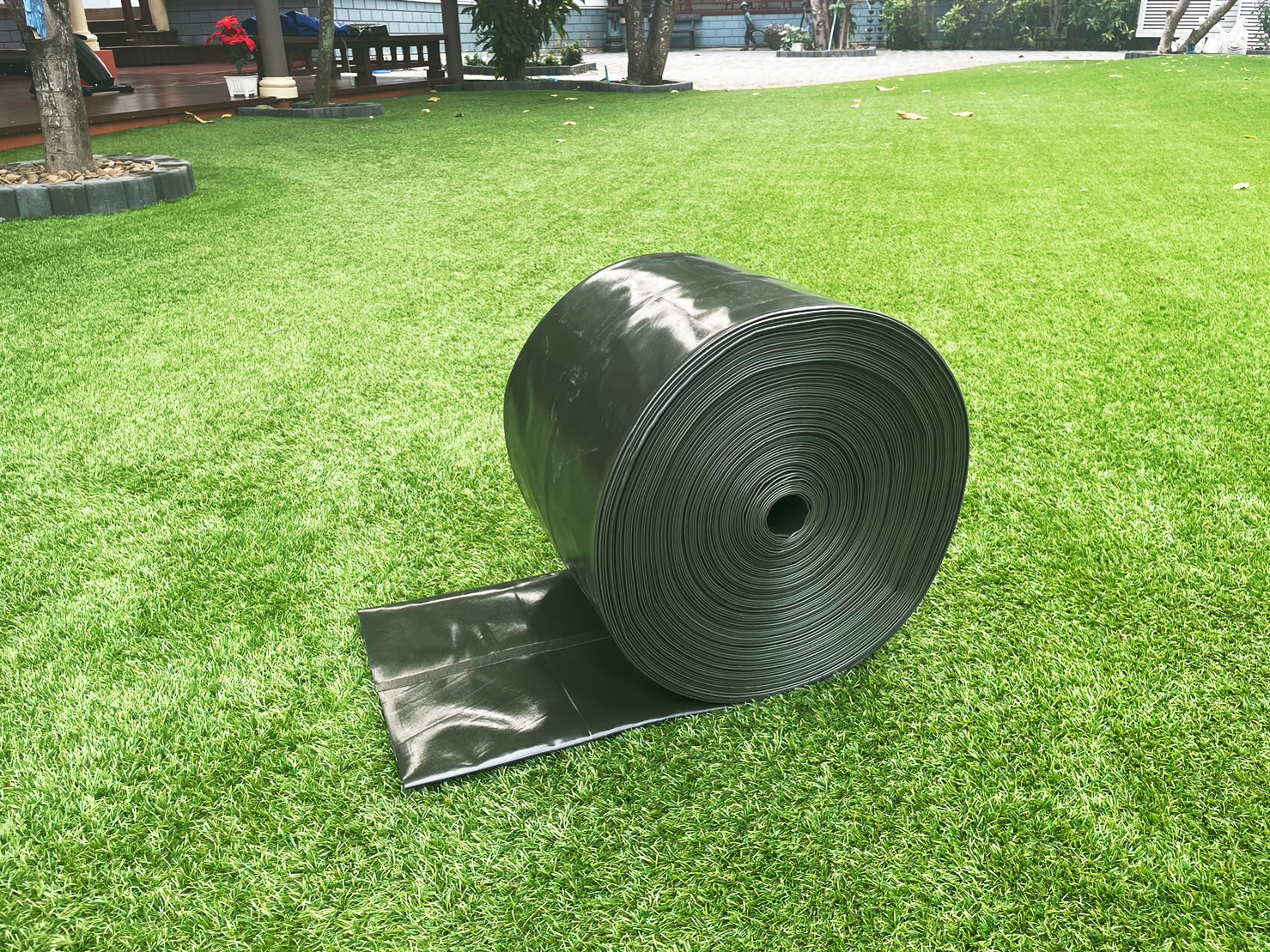 PVC, PE ,PP, ตาข่ายสำหรับการเกษตร และ ก่อสร้าง , ผ้าใบสำเร็จรูป ผ้าใบสั่งผลิตตามขนาด ด้วยประสบการณ์กว่า 25 ปีในวงการผ้าใบ เราได้กลายเป็นผู้จัดจำหน่ายที่ไว้ใจได้ ของลูกค้าทั่วประเทศไทย